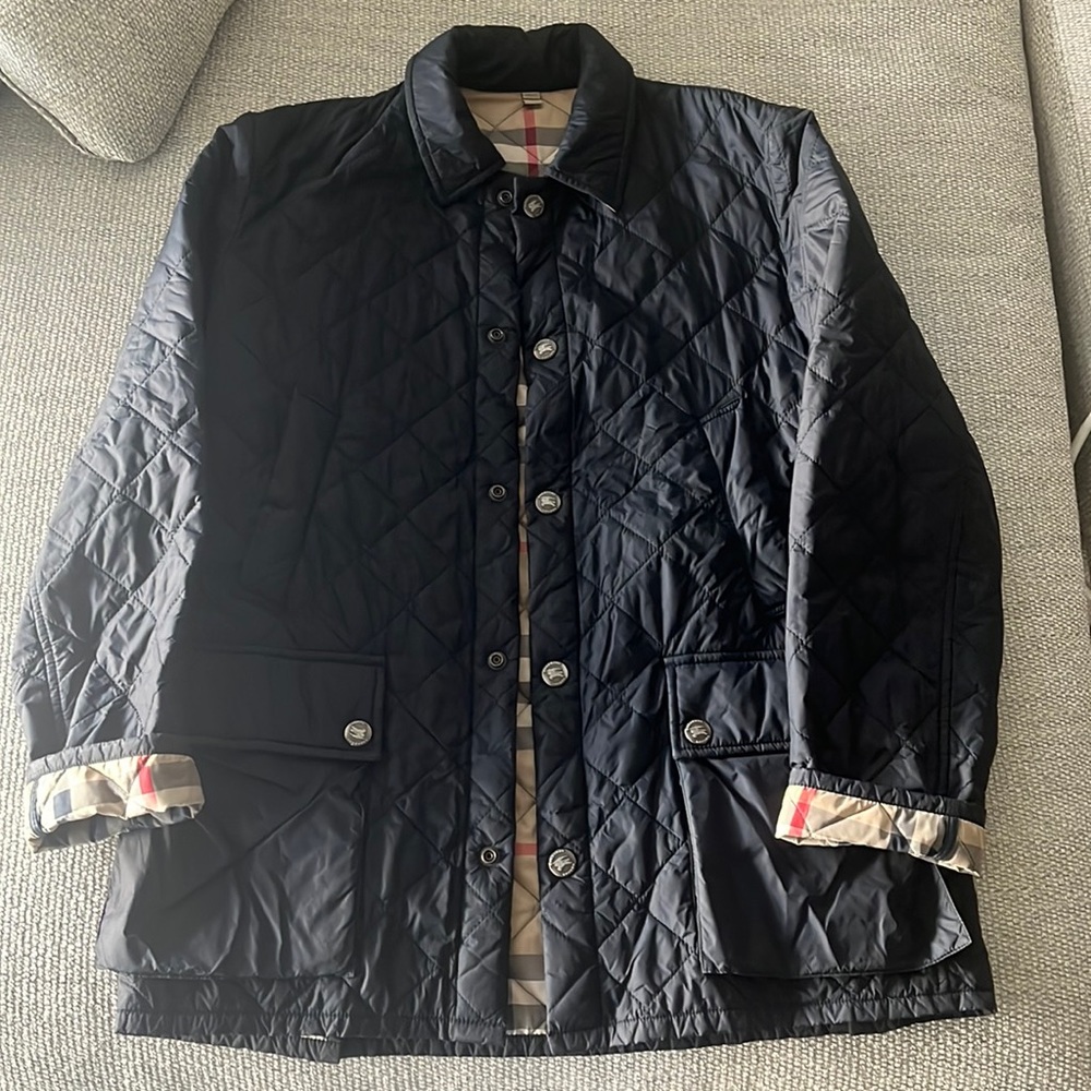 Burberry quilted Jacket size medium